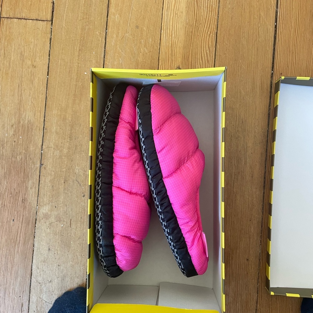 Slippers- neon pink- Circus NY by Sam Edelman